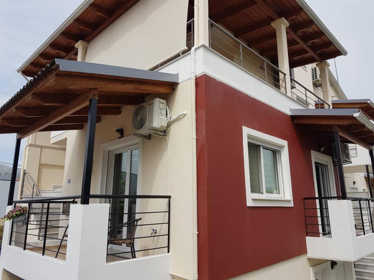 Queen Super Beauty Apartment Ioannina Exterior photo