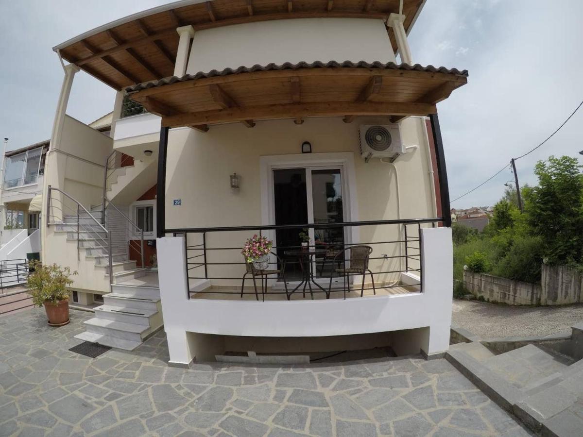 Queen Super Beauty Apartment Ioannina Exterior photo